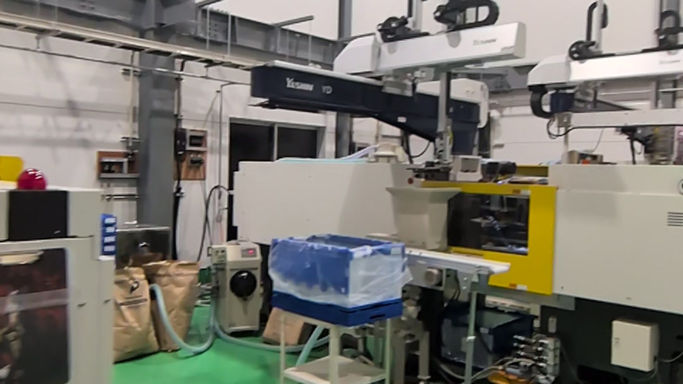 成型機（新工場）